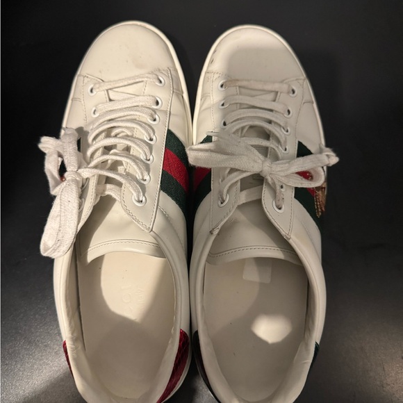 Worn it twice only. Original receipt available as well - Picture 3 of 10